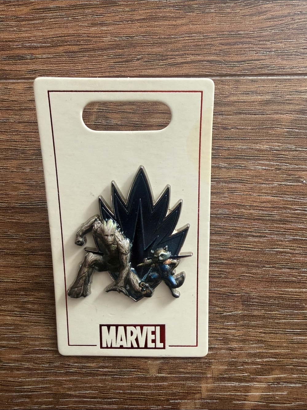 Disney pins Marvel and Star Wars - Picture 3 of 4
